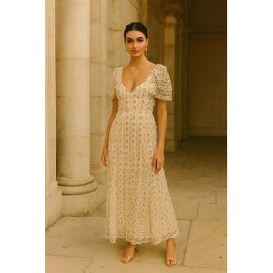 Elliatt Kristina Beaded Midi Dress weddings Guest Cocktail Date size M  NWT $650